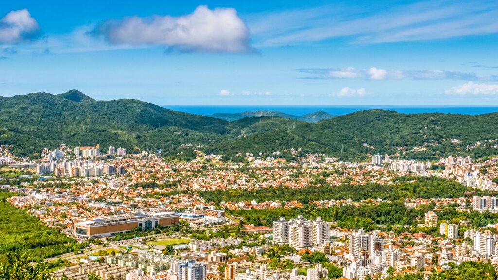 Alta procura de imóveis próximos à UFSC