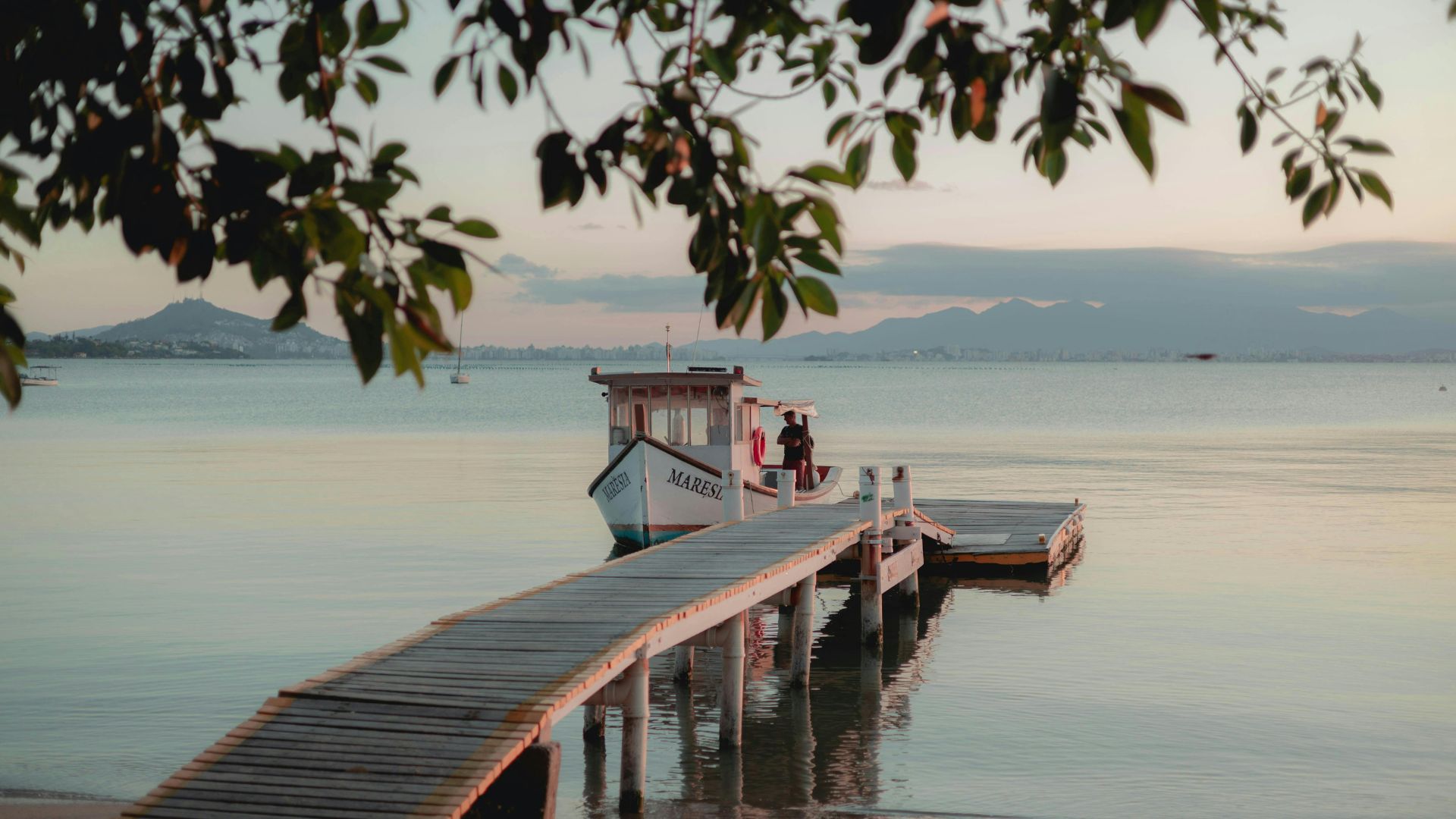 Saúde mental: O que a ciência fala sobre morar perto do mar?